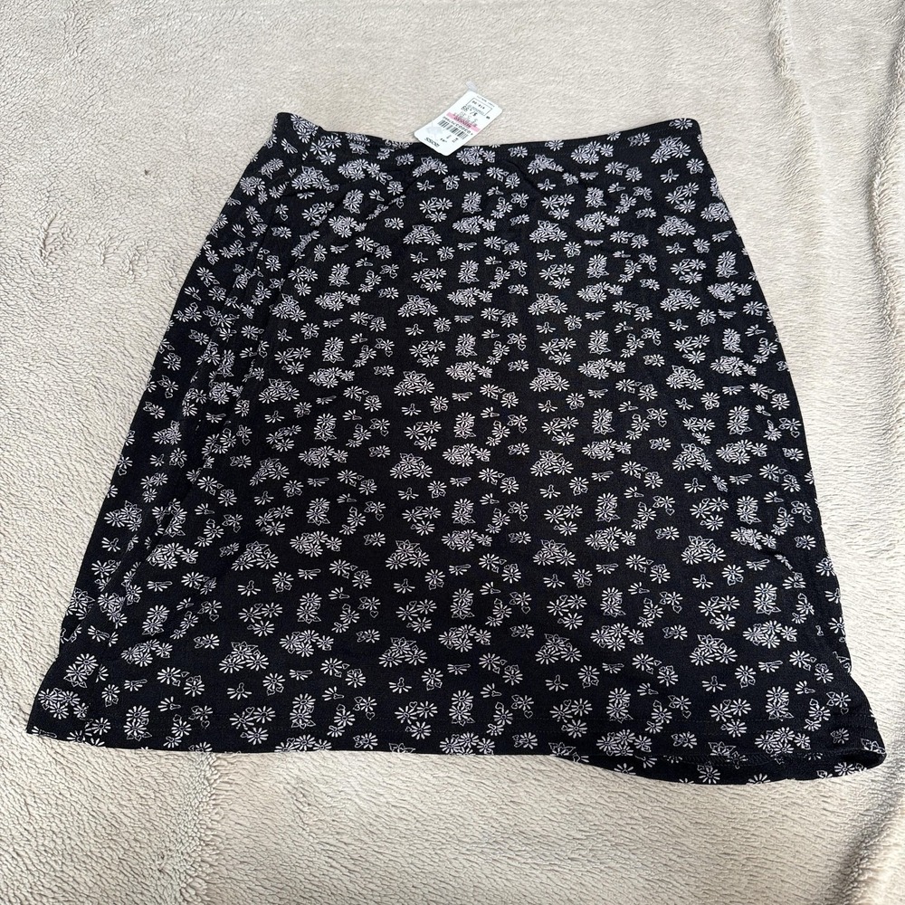 Floral Skirt Women M Black A-Line Stretch Knit Knee Length Made USA Ditsy Floral